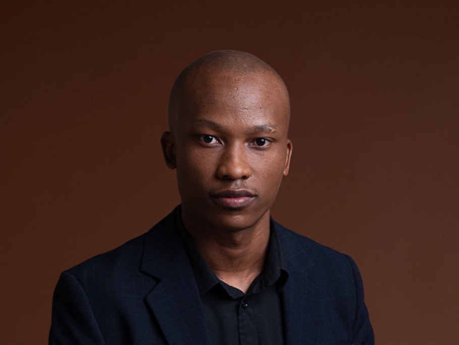 Portrait of Mr. Mandisa Mkhize, Director & Vice President